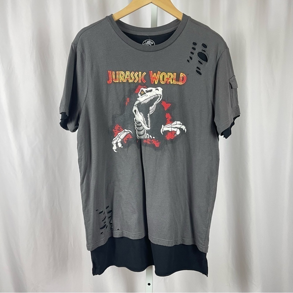 NEW Jurassic World 2: Fallen Kingdom Small Distressed Layered T-Shirt